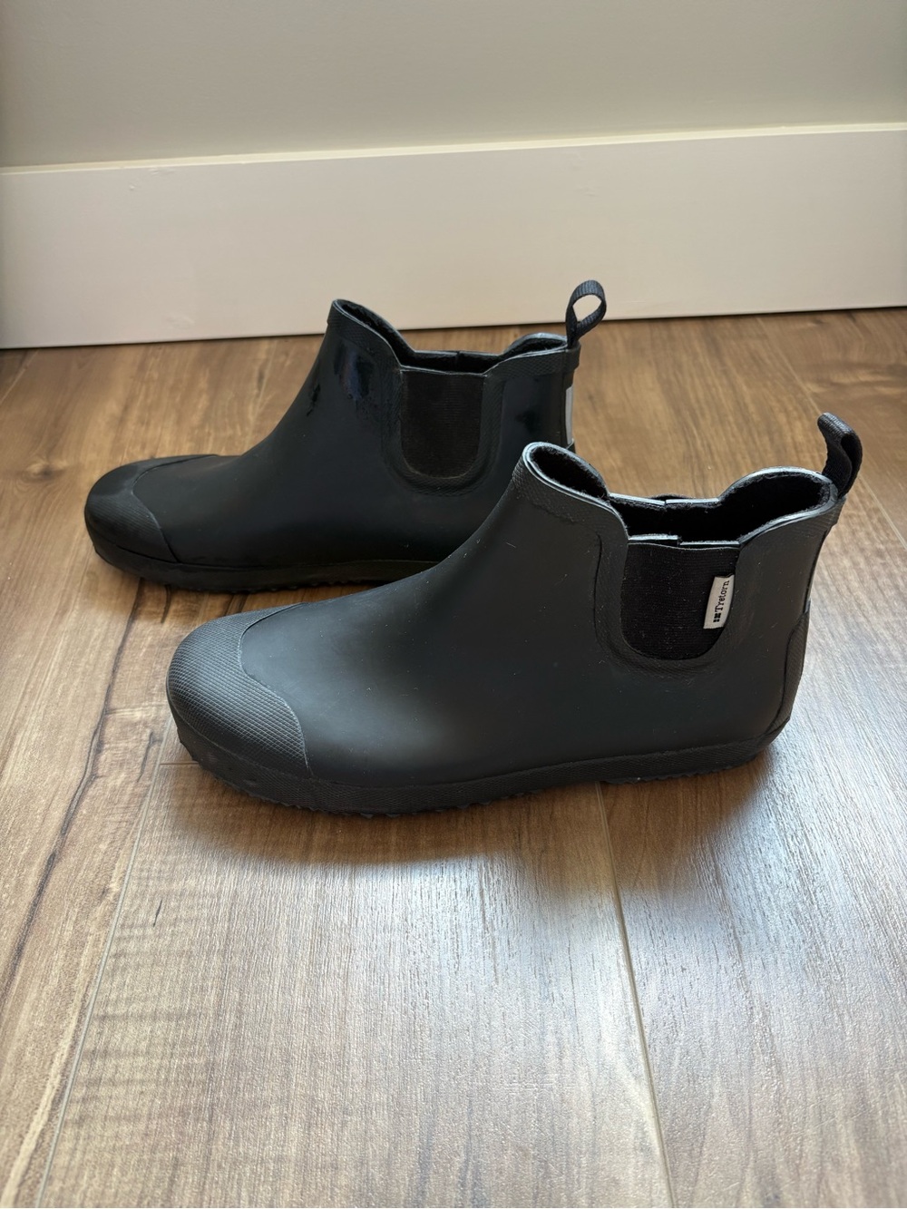 Tretorn Matte Black Chelsea Rain Ankle Boots